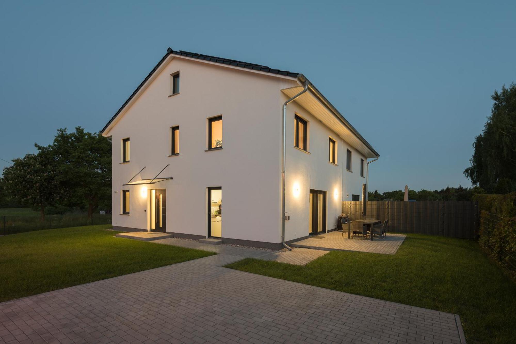 Bohnapartments Haus Zocheblick - 2 Kostenlose Parkplaetze - Sehr Ruhig - 4 Schlafzimmer - Neubau - Vollausstattung - Wlan Hoppegarten Exterior foto